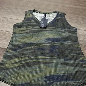 Women’s tank top